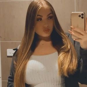 Meet your Posher, Jade